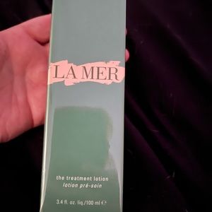 La mer treatment lotion 3.4oz brand new and sealed!